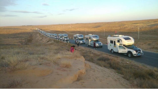 阿拉善英雄會(huì)即將開始 阿拉善英雄會(huì)即將開始