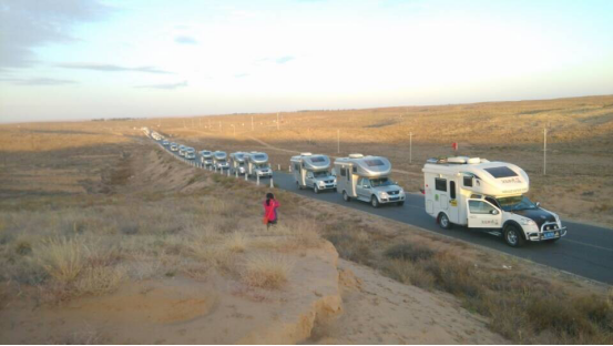 阿拉善英雄會(huì)即將開始 阿拉善英雄會(huì)即將開始